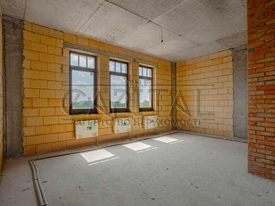 Будинок. Київ, Оболонь