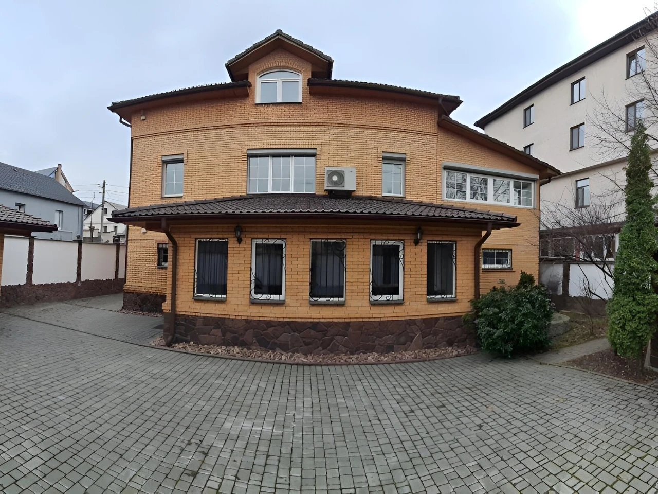 Продаж Дім Монтажник