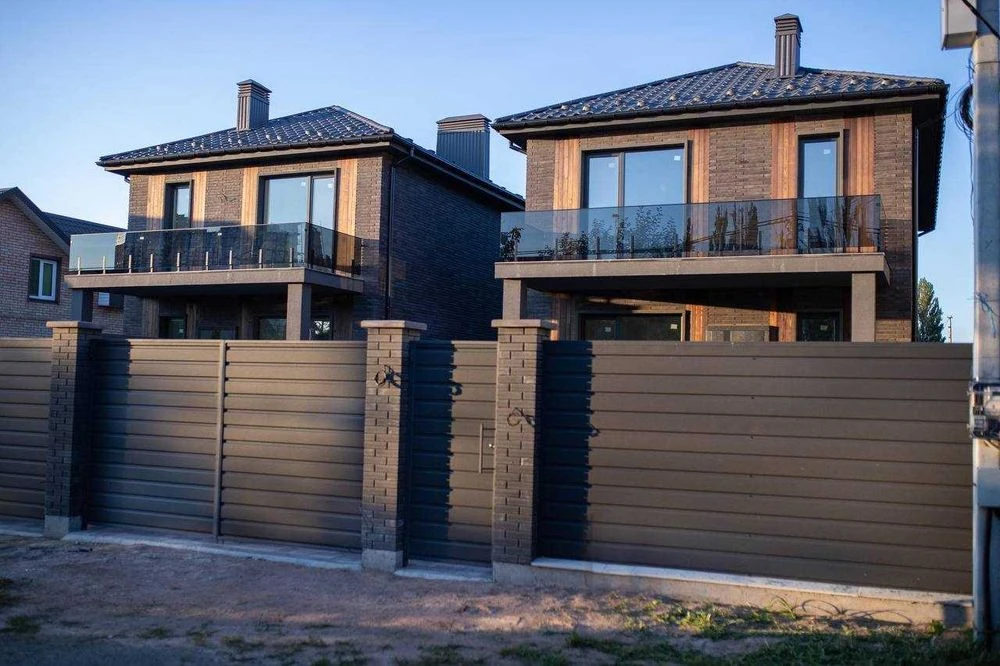 Продаж Будинок 210м2 з підвалом Святошинський р-н,2км м.Акад