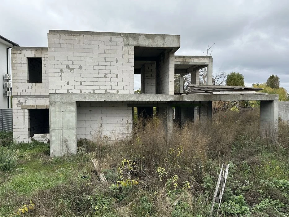 Продаж недобудованого будинку 230м.кв  м.Васильківська,Солом