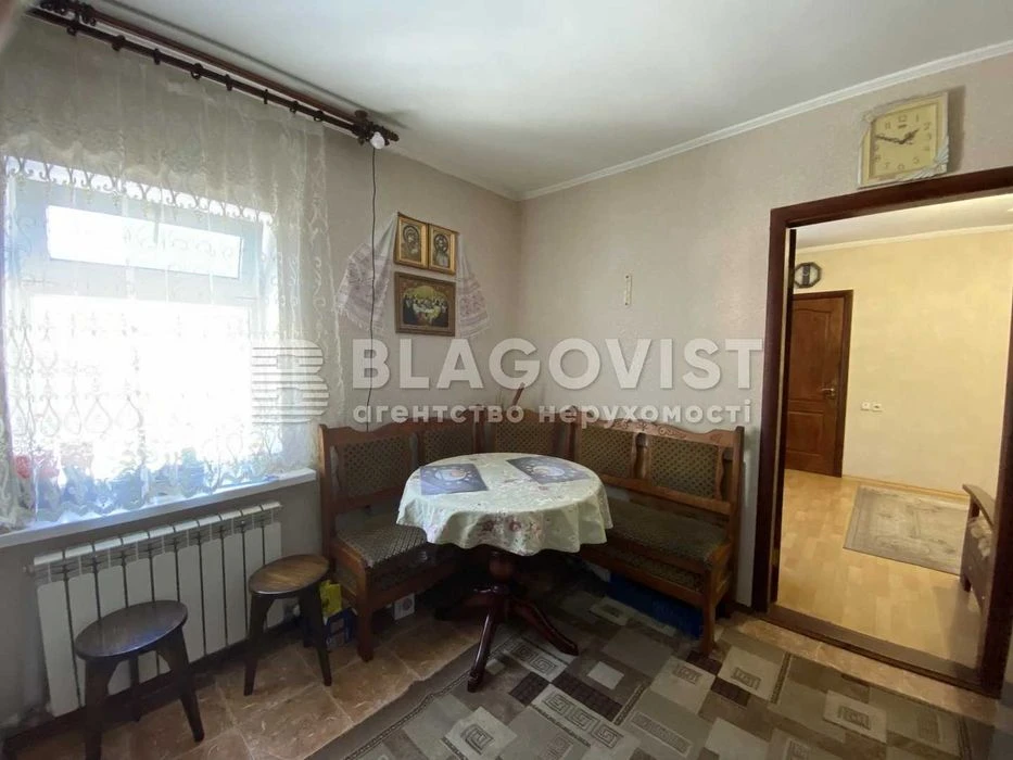 Продаж будинку  117м2  з ремонтом земля 19 соток, М.Бориспіл