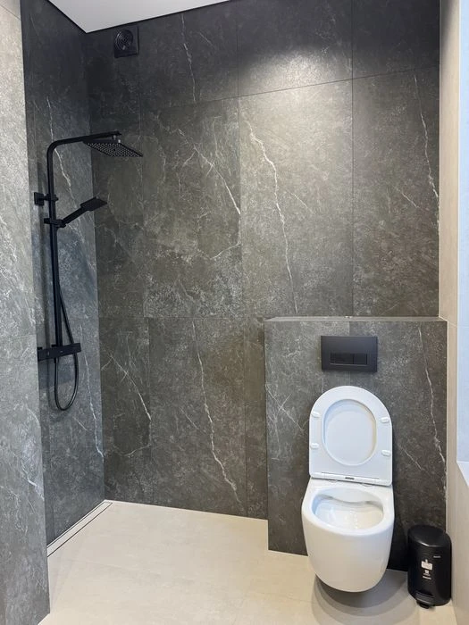 Будинок з ремонтом (без комісії) 145 м² та 6 соток з ремонто