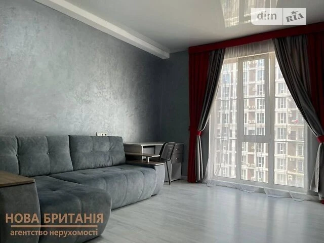 Sale of 1-room apartment 38.7 sq. m. on Mykhayla Maksymovycha st. 24