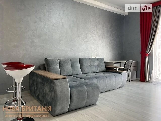 Sale of 1-room apartment 38.7 sq. m. on Mykhayla Maksymovycha st. 24