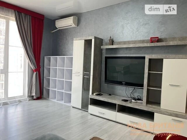 Sale of 1-room apartment 38.7 sq. m. on Mykhayla Maksymovycha st. 24