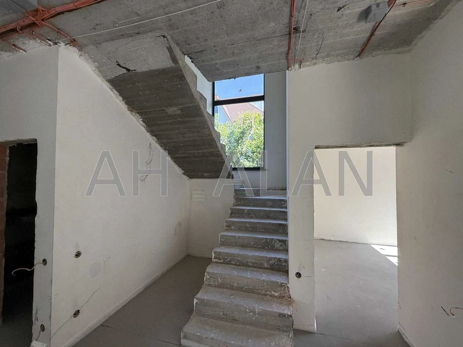 Продається будинок 300м² Добрий шлях, Голосіївський район, К