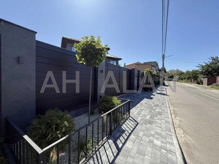 Продається будинок 300м² Добрий шлях, Голосіївський район, К