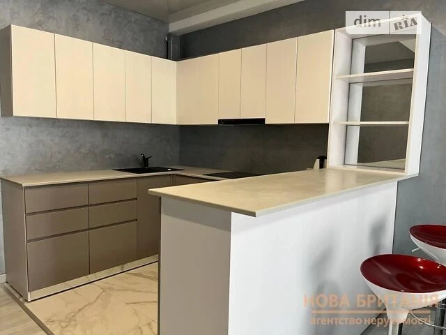 Sale of 1-room apartment 38.7 sq. m. on Mykhayla Maksymovycha st. 24