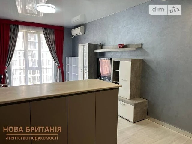 Sale of 1-room apartment 38.7 sq. m. on Mykhayla Maksymovycha st. 24