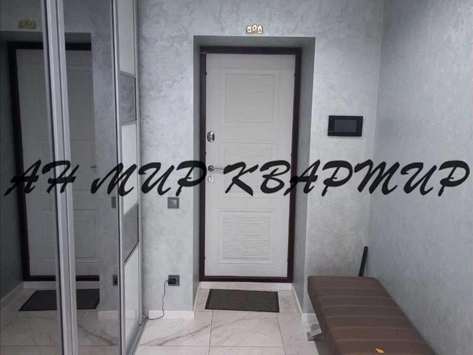 Квартира. Полтава, Володимира Івасюка вул. (Головка)