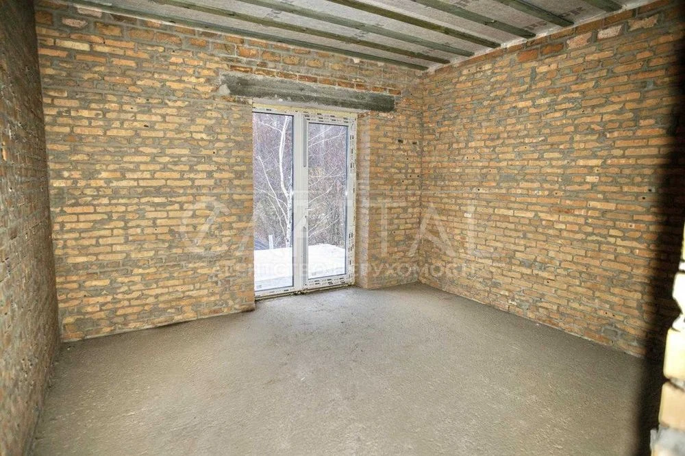 Продаж будинку біля метро Житомирська