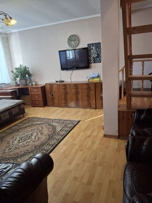 Жилий будинок у Петропавловській Борщагівці 170кв.м 8 соток