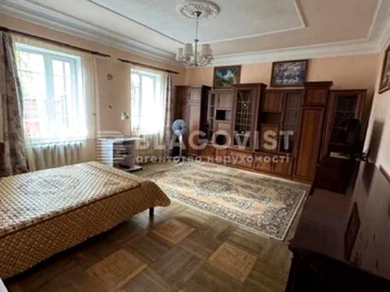 Будинок. Київ, Постова вул.