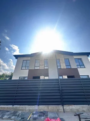 Продаж готового дуплексу 150 м.кв., 3 сотки. Метро Славутич