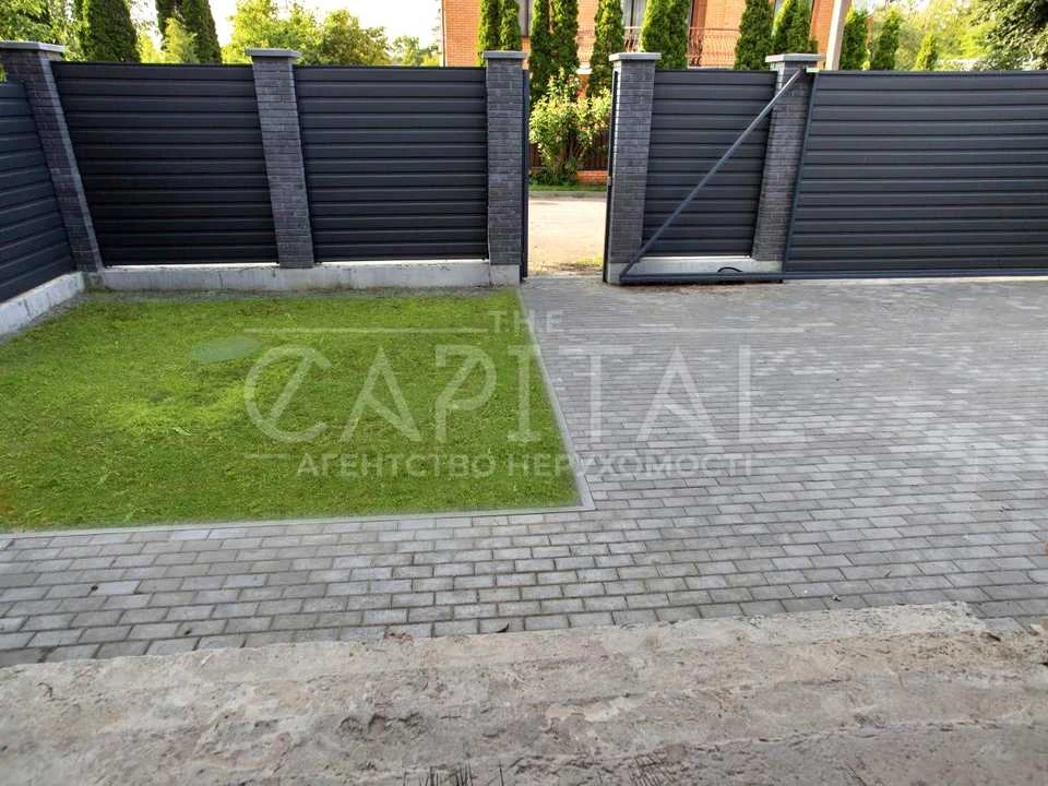 Будинок. Київ, Святошино