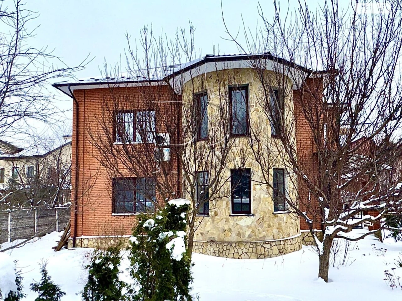 Продаж Дім