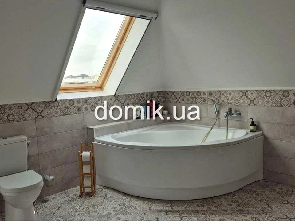 Будинок. Київ, Счастлива