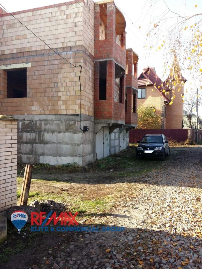 Без %. Половина дуплекса на Осокорках 400 кв.м, озеро, від м
