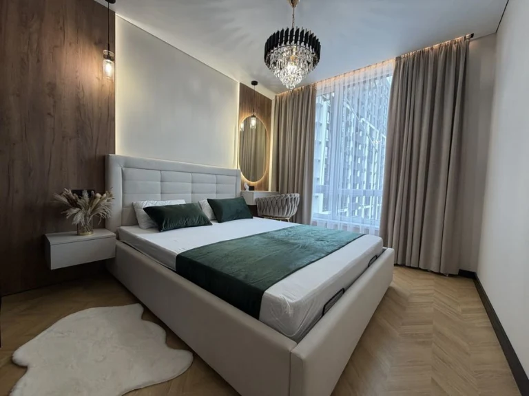 Продам шикарную 1,5 квартиру в районе Городского озера