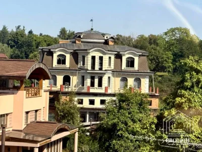 Будинок. Київ, Звіринецька вул.