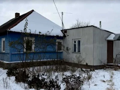 Будинок. Київ, Фестивальна вул.