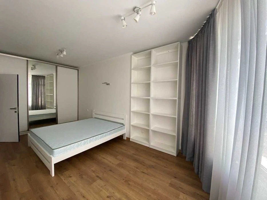 Продаж квартири ЖК Карнегі хол, Кловський узвіз,7а.