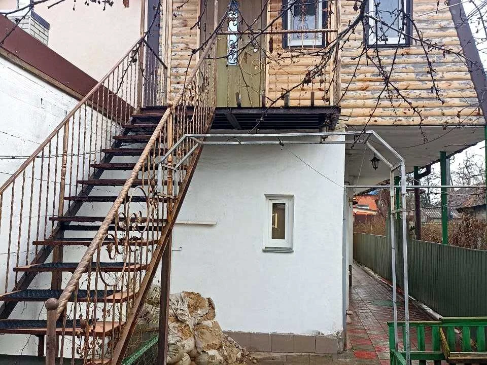 Будинок. Київ, Паустовського вул.