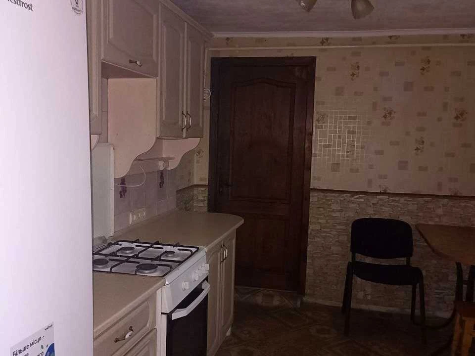 Будинок. Київ, Паустовського вул.