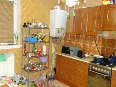 Продаж Дім