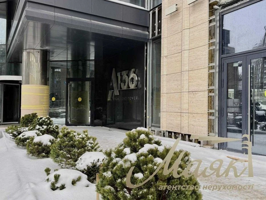 WITHOUT% 2-room apartment for sale in the premium residential complex A136, Pechersk, Ts