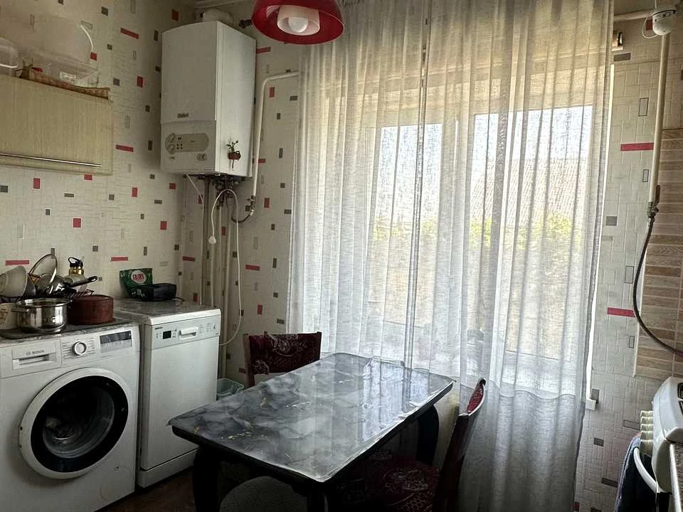Будинок. Дніпро, Бориспільська