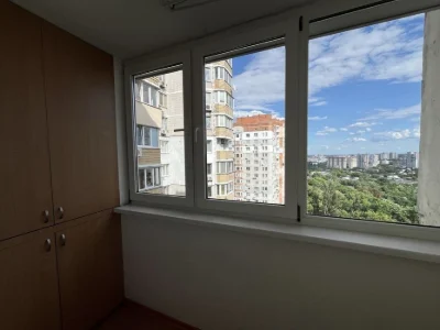For sale 3-room apartment in Yanovsky/Solomyansky/Lobanovsky/