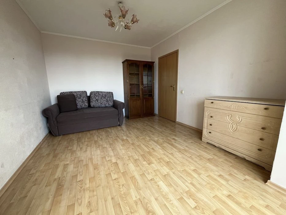 For sale 3-room apartment in Yanovsky/Solomyansky/Lobanovsky/