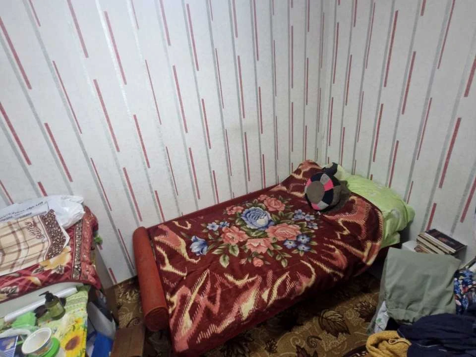 Будинок. Дніпро, В'ячеслава Чорновола вул. (Юрія Савченка)