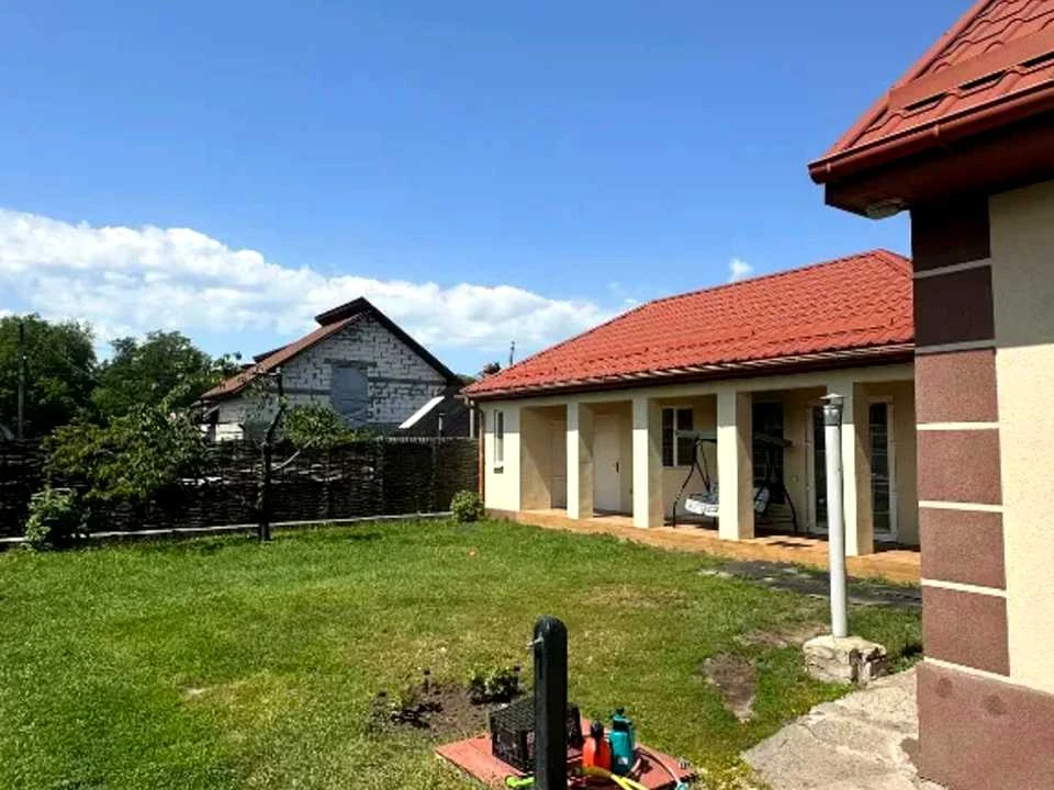 Будинок. Дніпро, Бориспільська
