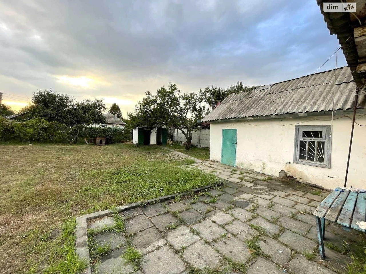Продаж Дім