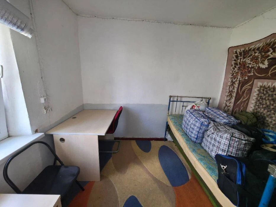 Продаж Будинку!ГАЗИФІКОВАНИЙ! 4-кімнати! Перемога-3. 45000$