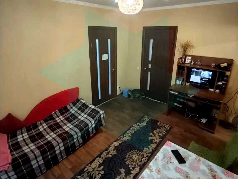 Будинок. Дніпро, Радісна вул.