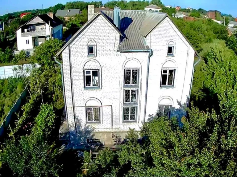 Будинок. Дніпро, Велика