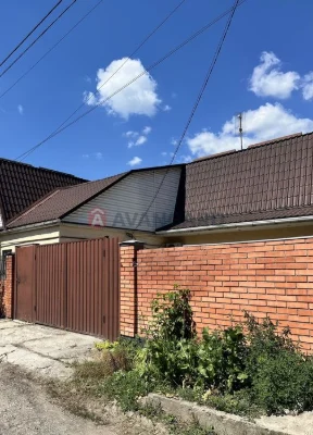 Продам 2-поверховий будинок