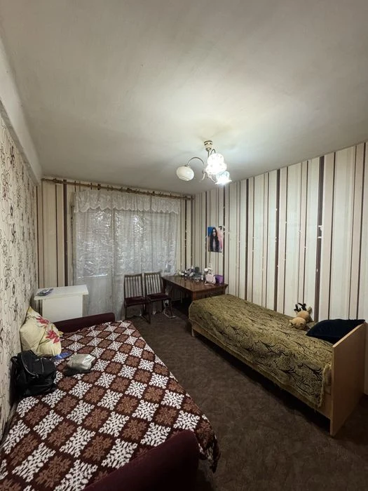 Продажа: 1 к.кв ул. Батумская, Слобожанский