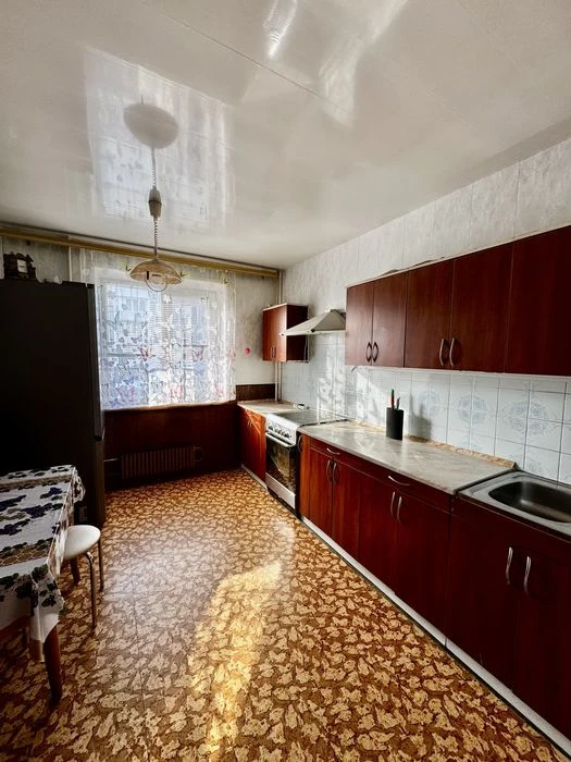 For sale 3-room apartment on Rubana Street