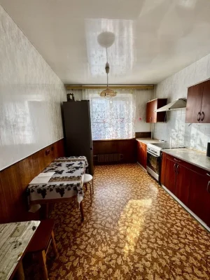 For sale 3-room apartment on Rubana Street