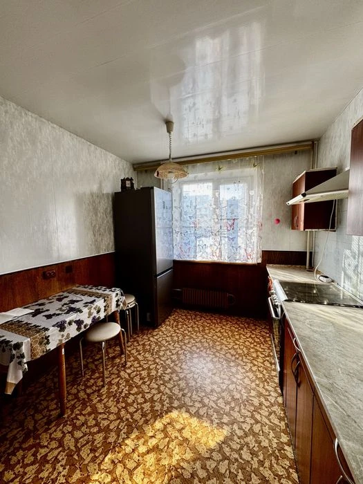 For sale 3-room apartment on Rubana Street