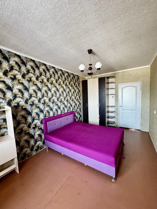 For sale 3-room apartment on Rubana Street