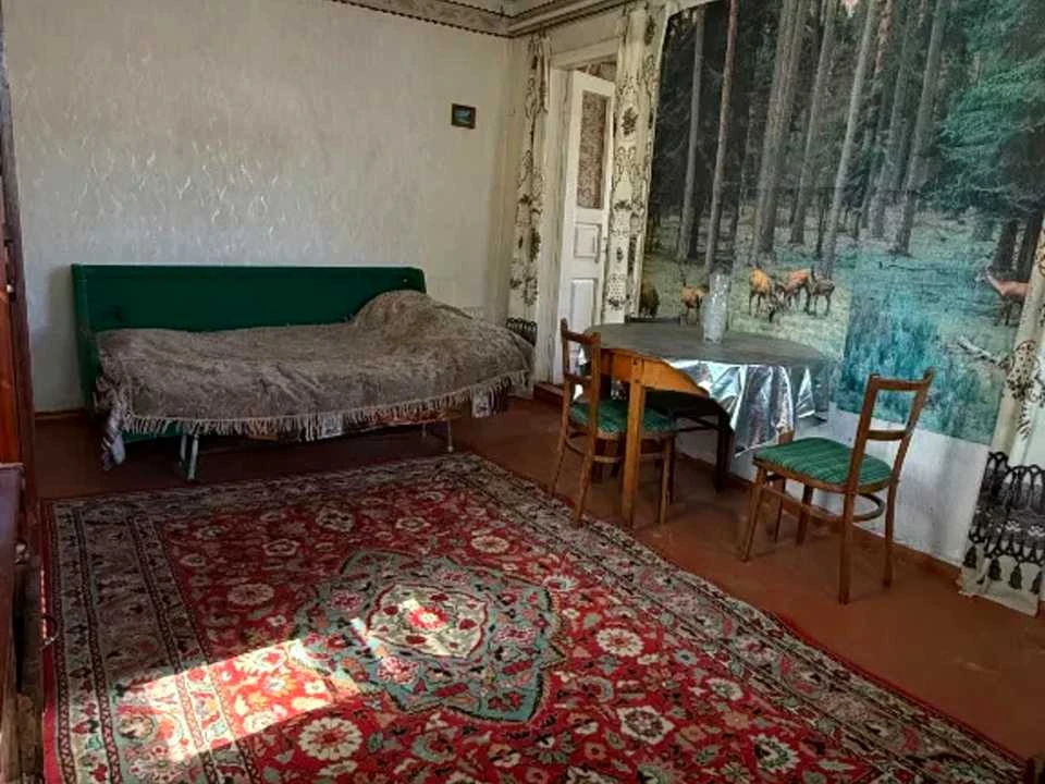 Будинок. Дніпро, Лютнева вул.