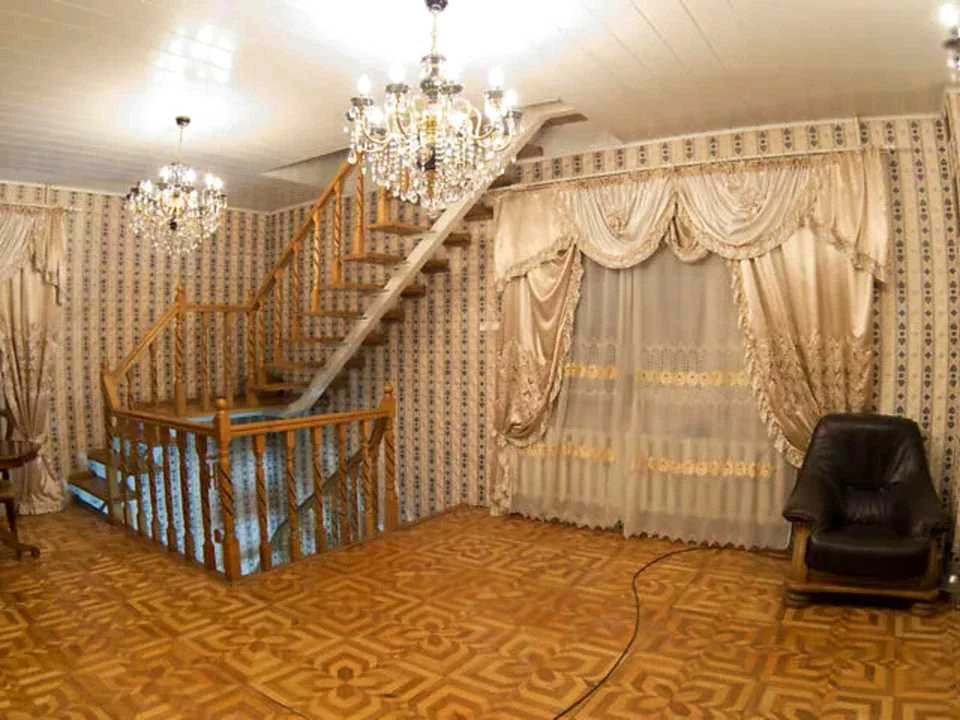 Будинок. Дніпро, Всесвіту вул.