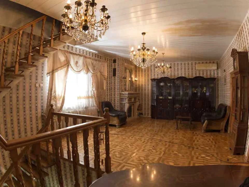 Будинок. Дніпро, Всесвіту вул.