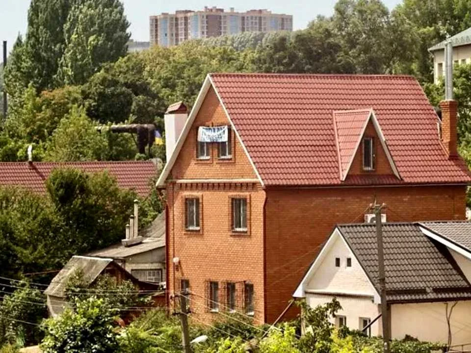 Будинок. Дніпро, Всесвіту вул.