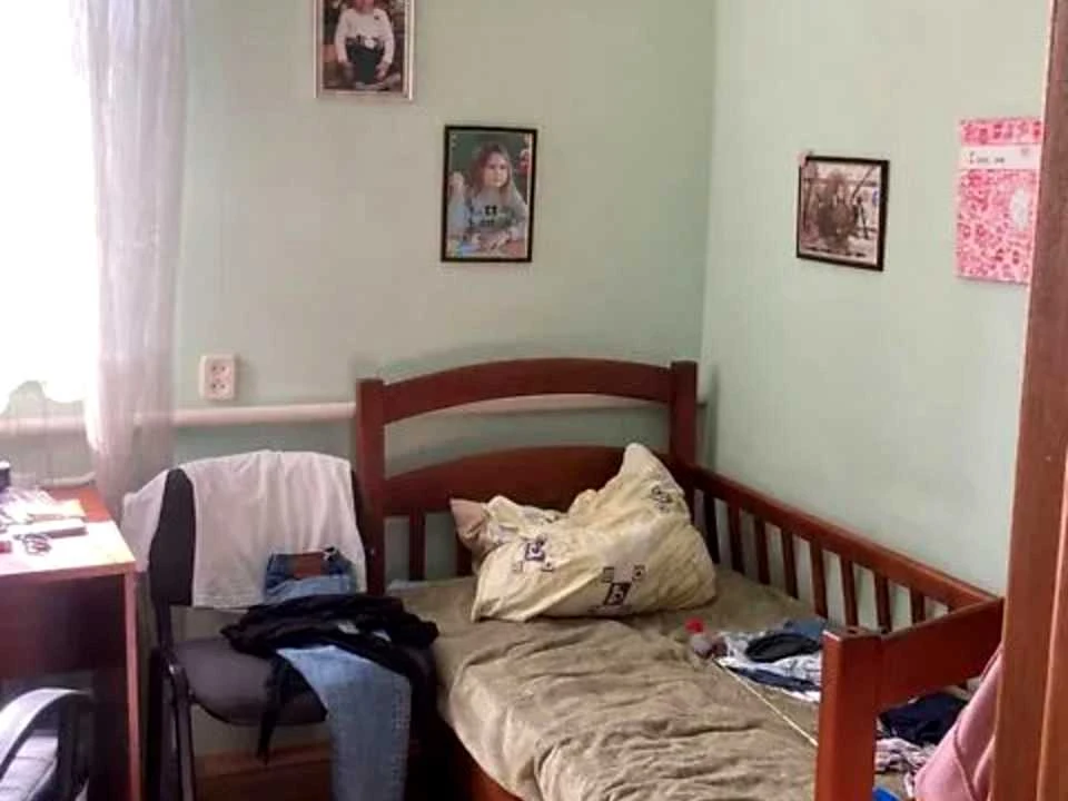 Будинок. Дніпро, Ламаний пров.